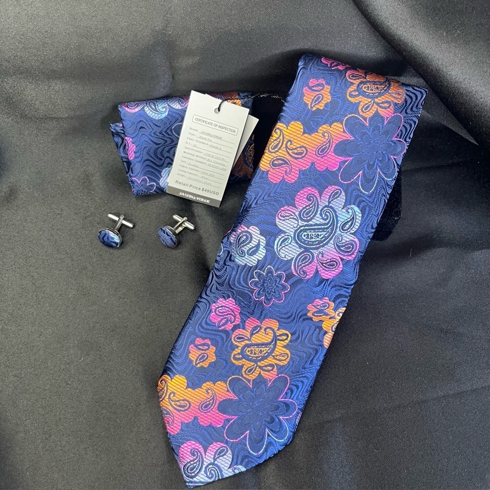NWT- Silk Floral Patterned Tie Set in Blue and Pink - Picture 4 of 4